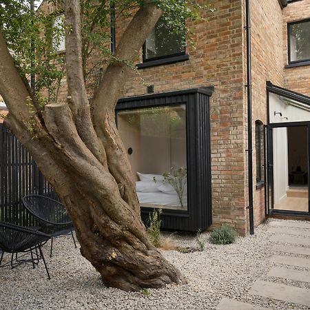 Japandi Escape 3Br Designer Flat With Garden Apartment Oxford Exterior photo