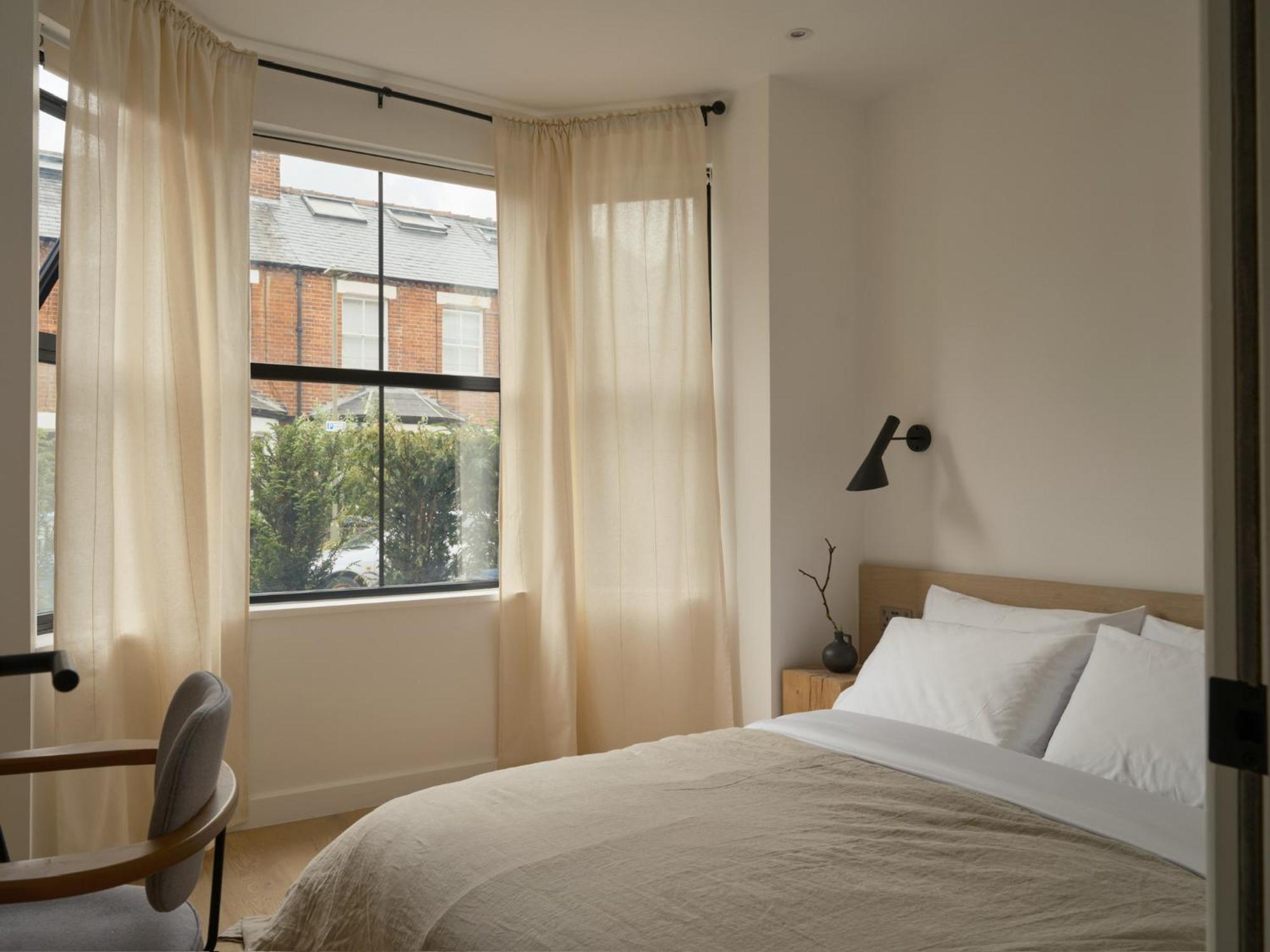 Japandi Escape 3Br Designer Flat With Garden Apartment Oxford Exterior photo